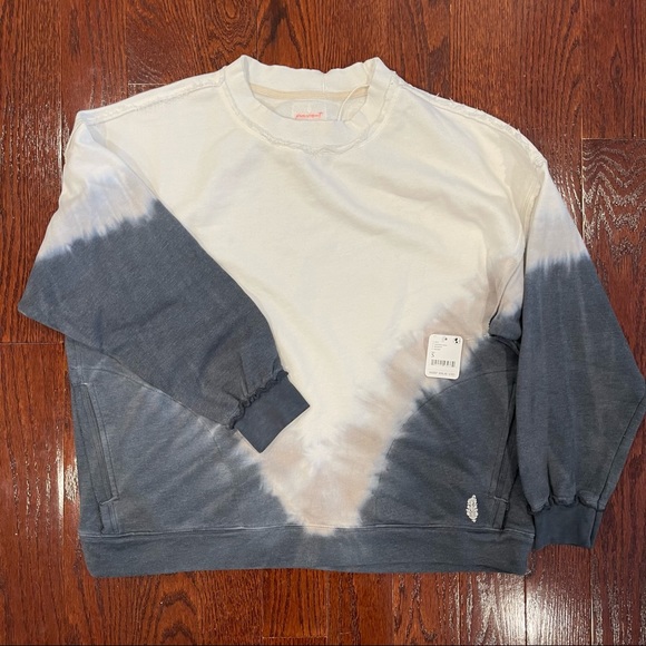 NWT Free People Movement Ombre Metti Sweatshirt - Picture 7 of 11
